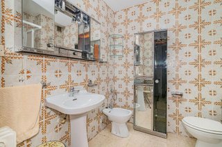 Piso en venta en San Francisco Javier en Granada