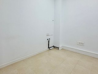 Local comercial en alquiler en Los Rios - CARE en Mijas