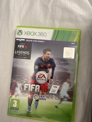 Xbox 360 Edición Limitada + 2 mandos + 6 Juegos