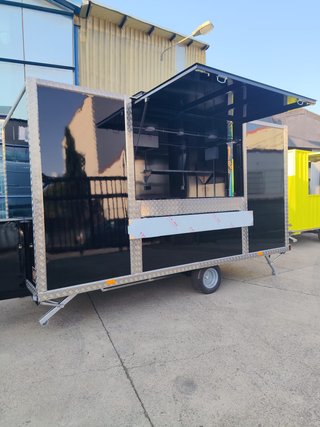 FOOD TRUCK CARRO DE COMIDA FABRICADO A MEDIDA