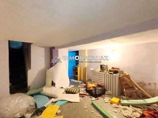Local comercial en alquiler en Peñagrande en Madrid