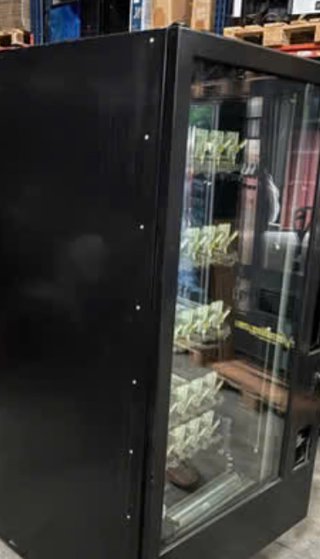 Máquina expendedora refrigerada
