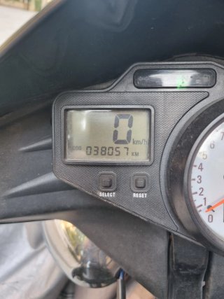 Triumph Speed Four Negra - Fallo Eléctrico
