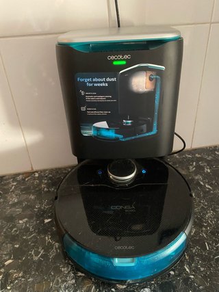 Robot Conga 6090 Autovaciado