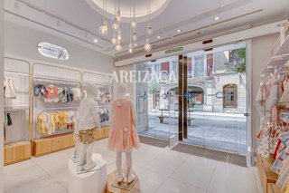 Local comercial en alquiler en Centro en San Sebastián-Donostia