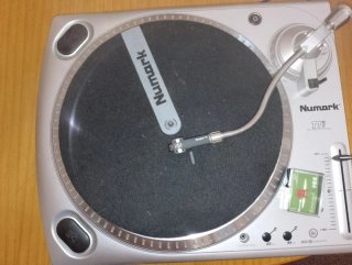 Tocadiscos Numark TT