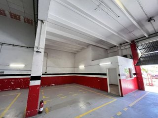 Nave industrial en alquiler en La Marina del Prat Vermell en Barcelona
