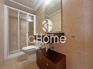 Local comercial en alquiler en El Castell en Burjassot