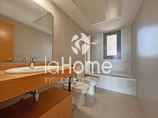 Local comercial en alquiler en El Castell en Burjassot