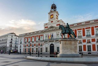 Local comercial en alquiler en Sol en Madrid