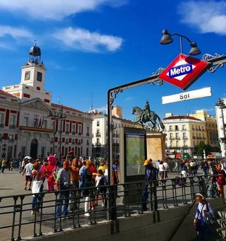 Local comercial en alquiler en Sol en Madrid