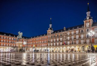 Local comercial en alquiler en Sol en Madrid