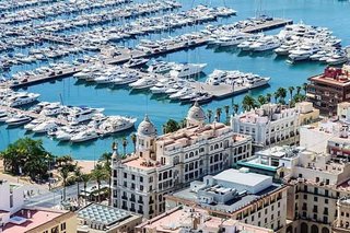 Local comercial en alquiler en Altozano - Conde Lumiares en Alicante