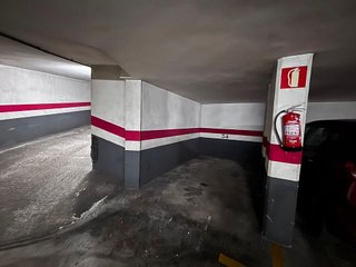 Garaje en alquiler en Zona Campus Universitario en Burjassot