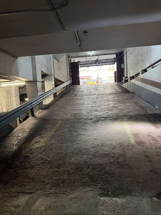 Garaje en alquiler en L'Antiga Esquerra de l'Eixample en Barcelona
