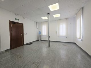 Oficina en alquiler en El Grau en Valencia