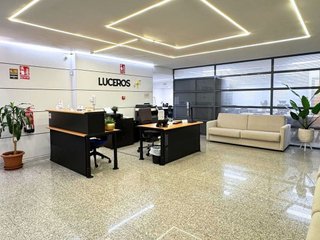 Oficina en alquiler en Ensanche - Diputación en Alicante