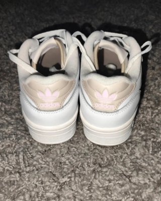 Adidas Rivalry Low Blancas y Rosas