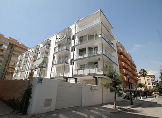 Piso en alquiler en Playa de los Boliches en Fuengirola