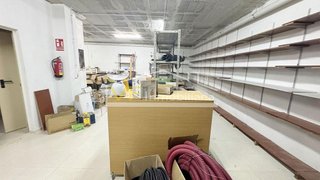 Local comercial en venta en Gamarra - La Trinidad en Málaga
