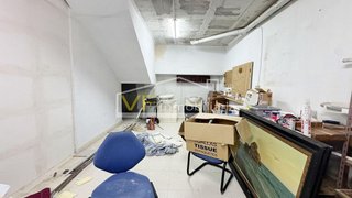 Local comercial en venta en Gamarra - La Trinidad en Málaga