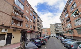 Piso en venta en Reyes en Parla