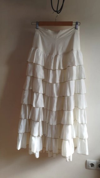 Falda larga volantes blanca