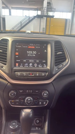 Jeep Cherokee 2.2 Limited