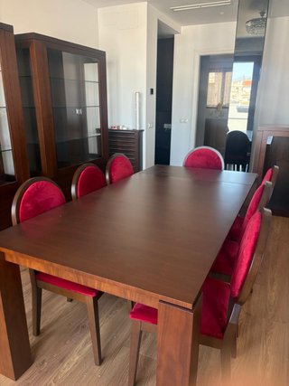 Mesa Comedor Extensible Madera + 10 Sillas Rojas