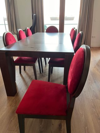 Mesa Comedor Extensible Madera + 10 Sillas Rojas