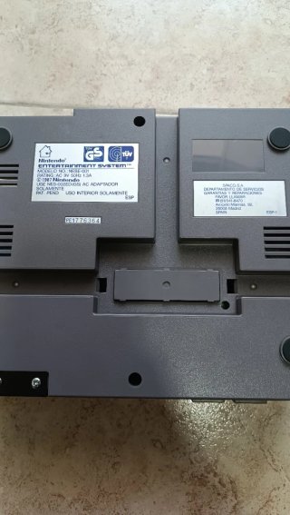 Nintendo NES Multiregión