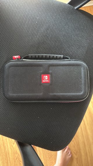 Nintendo Switch OLED +Mario Kart+Zelda +accesorios