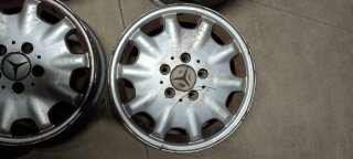 Llantas Mercedes 15