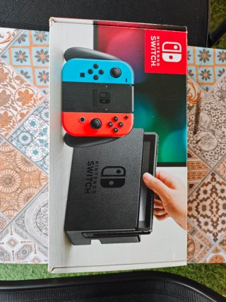 Nintendo Switch V1 + accesorios + 128 GB