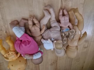 Lote de muñecos variados