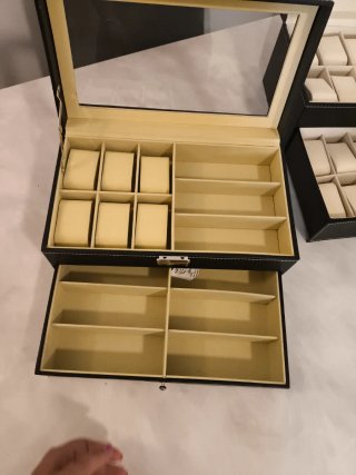 Scatola porta orologi e occhiali