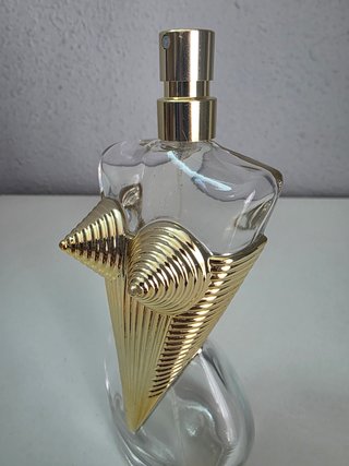 ENVASE - FIGURA - J.P.G. - DIVINE - RECARGABLE