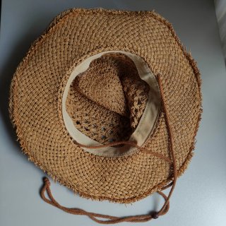 Sombrero tejido natural para verano