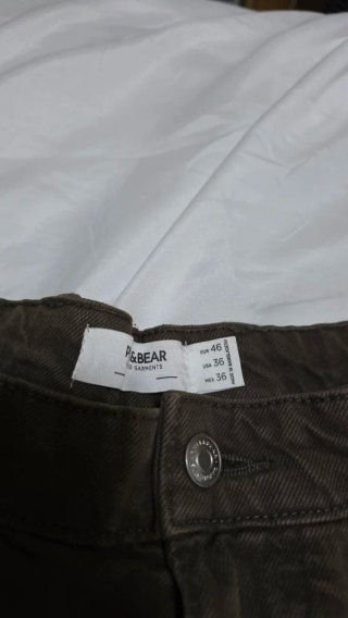 Vaqueros marrones baggy fit Pull&Bear Talla 46