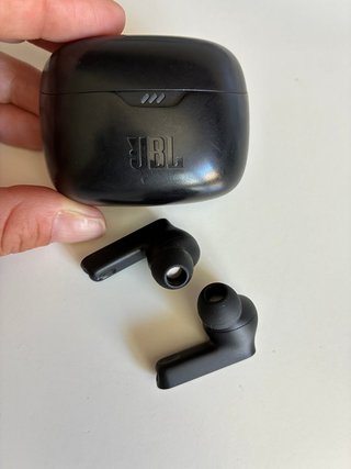 Auriculares Inalámbricos JBL Tune Beam Negros