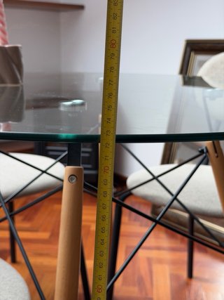Mesa comedor/cocina + 4 sillas nuevas