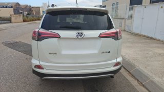 Toyota RAV4 2016