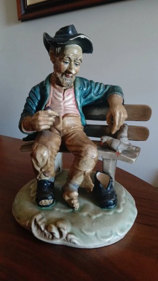 Figura Antiga Estilo Capodimonte - Ancião
