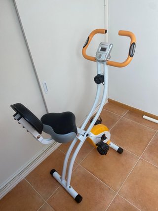 Bicicleta estática plegable