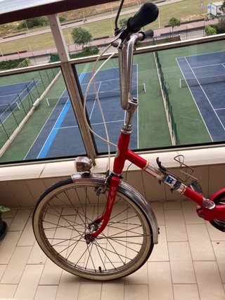 Bicicleta BH Antigua Roja cubiertas nuevas