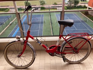 Bicicleta BH Antigua Roja cubiertas nuevas