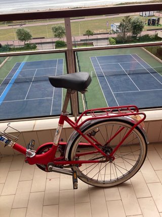 Bicicleta BH Antigua Roja cubiertas nuevas