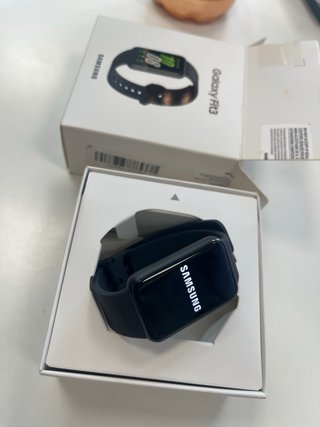 Samsung Galaxy Fit3 Gris