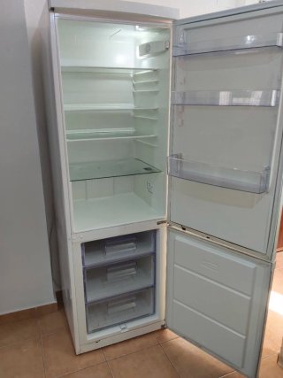 Frigorífico Zanussi