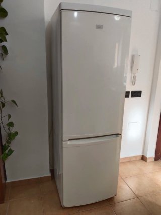 Frigorífico Zanussi